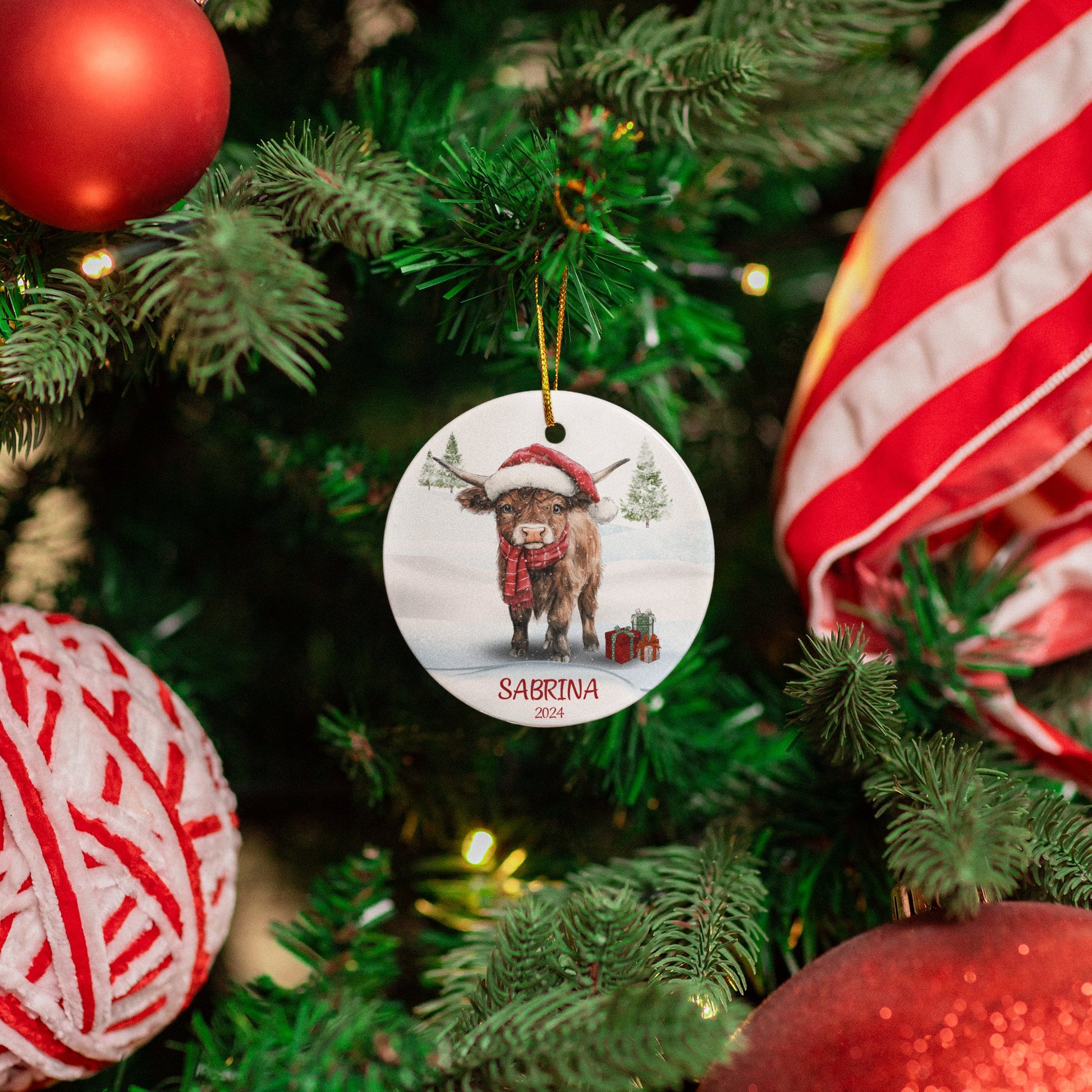 "Highland Cow Christmas" | Personalized Circle Ornament - RTS Gifts Emporium